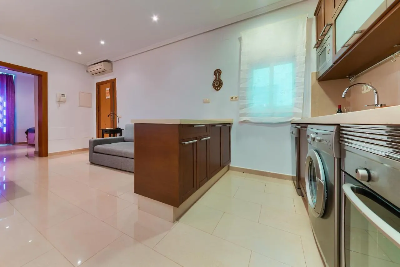 Holidays2Malaga Lazcano High Wifi&French balcony Apartament Malaga