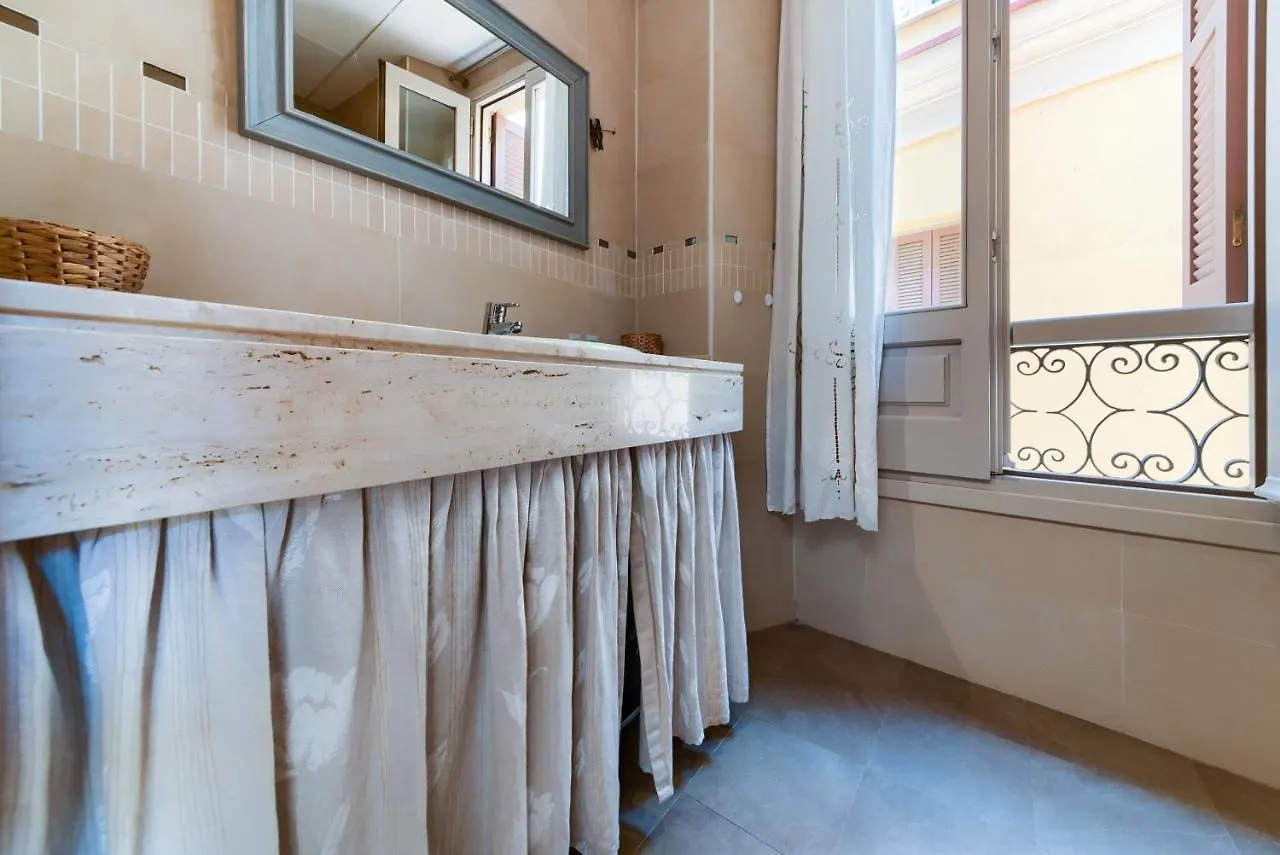 Holidays2Malaga Lazcano High Wifi&French balcony Apartament