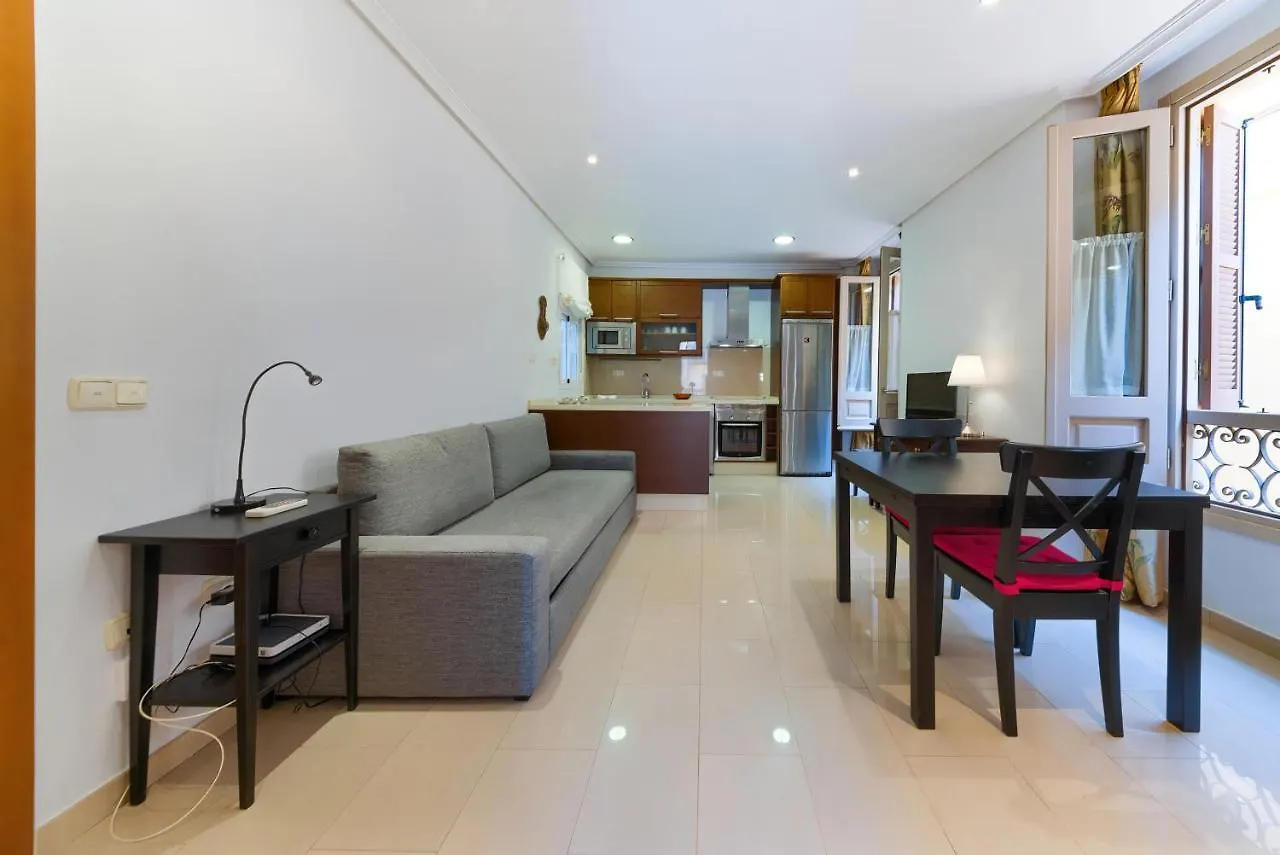 Apartament Holidays2Malaga Lazcano High Wifi&French balcony Hiszpania