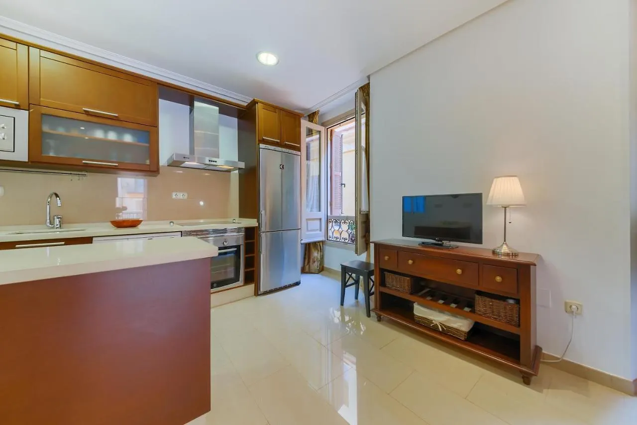 Holidays2Malaga Lazcano High Wifi&French balcony Malaga